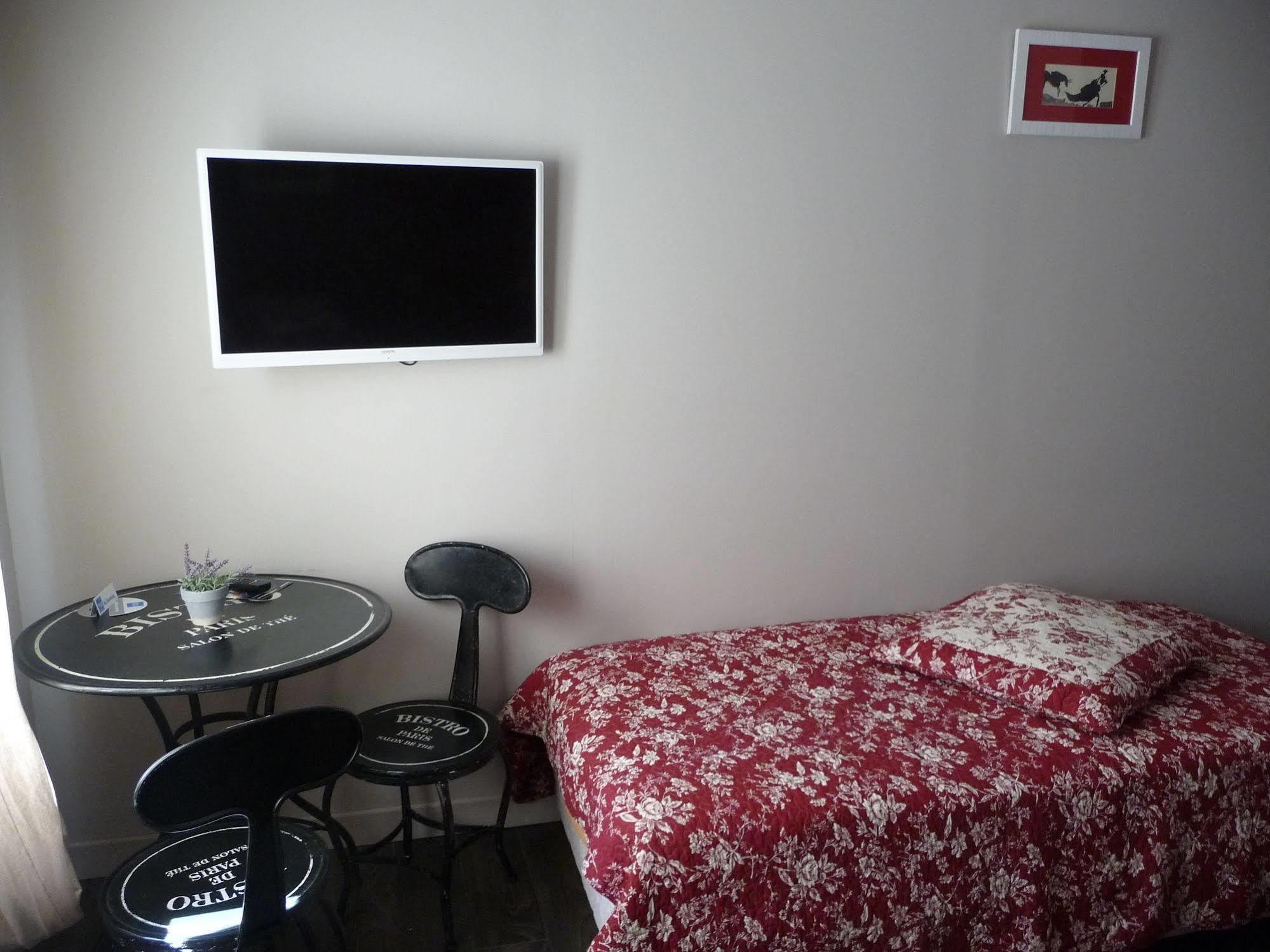 Hotel Ermitage Les Angles  Ngoại thất bức ảnh